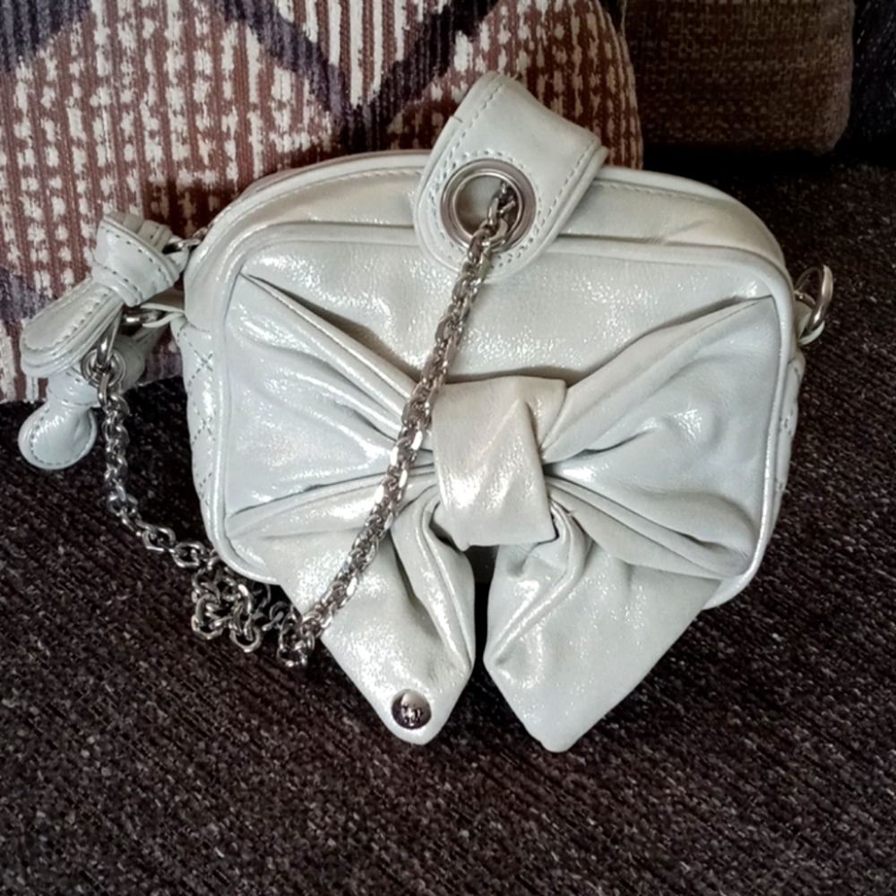 💎RARE Juicy Couture💎 - Metallic Bow & Chain Crossbody Camera Bag